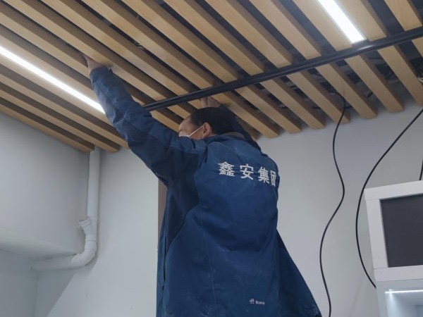 歲末守護進行時：安裝視頻報警系統(tǒng)，給臨街商鋪一份“看得見”的安全感